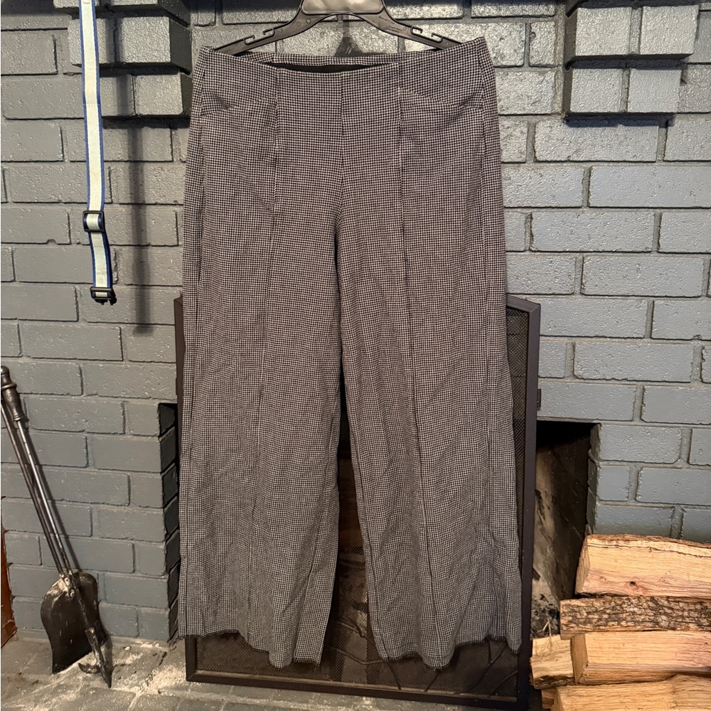 Old Navy Black and White Houndstooth Trousers